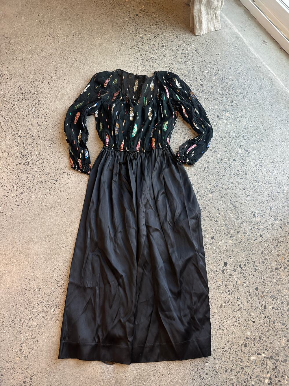 Vintage Cachet Women’s 8 Metallic Print Maxi Dress Black Sheer Cocktail Formal
